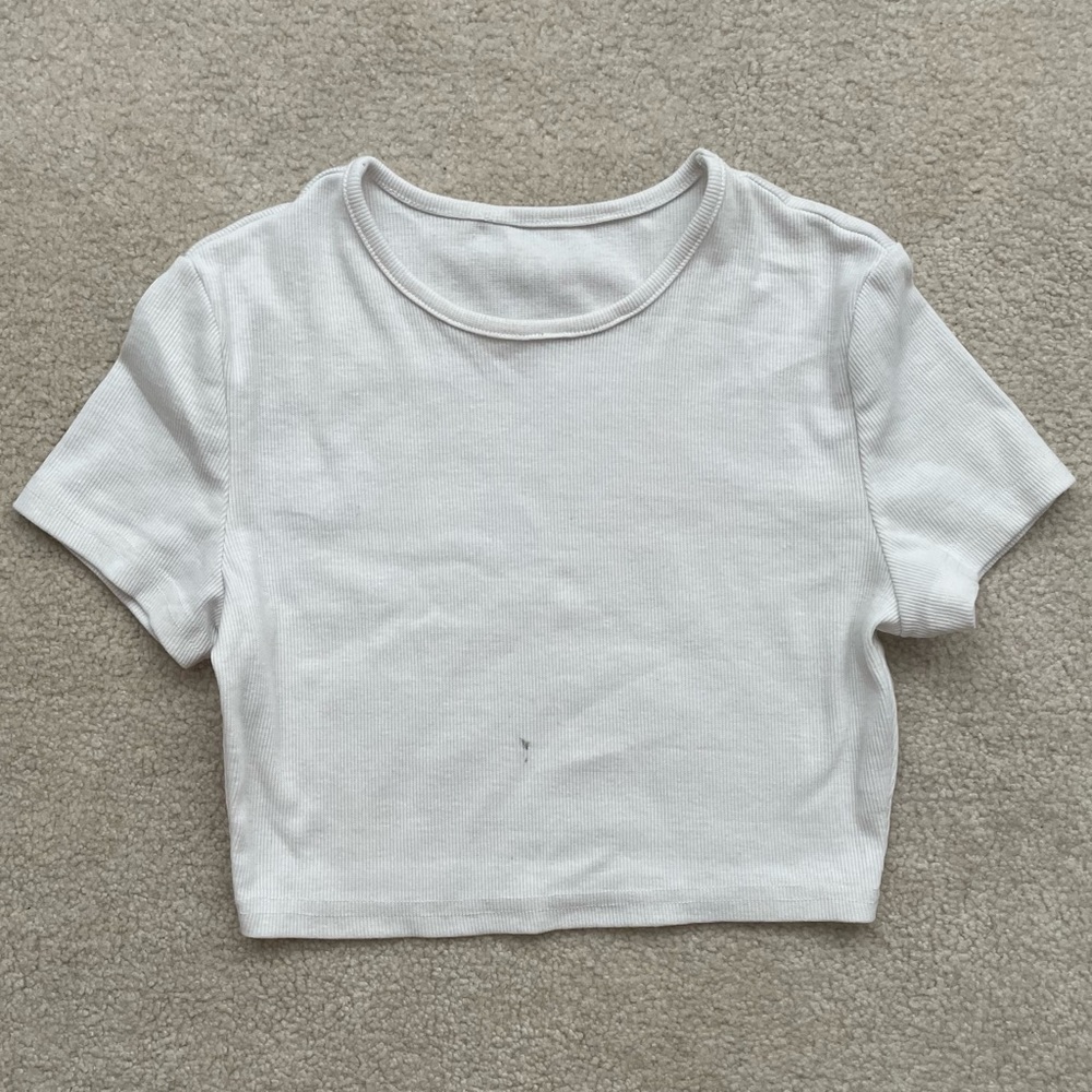 White crop top
